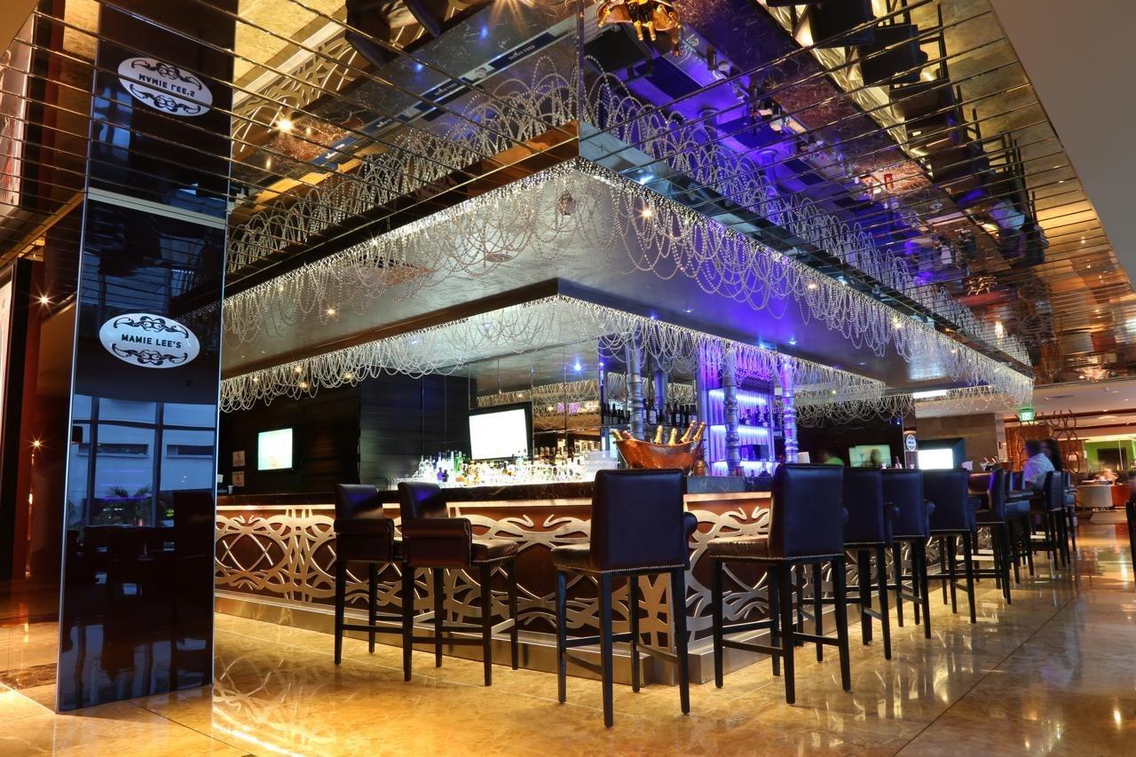 Megapolis Hotel Panama Dış mekan fotoğraf The bar at the lobby