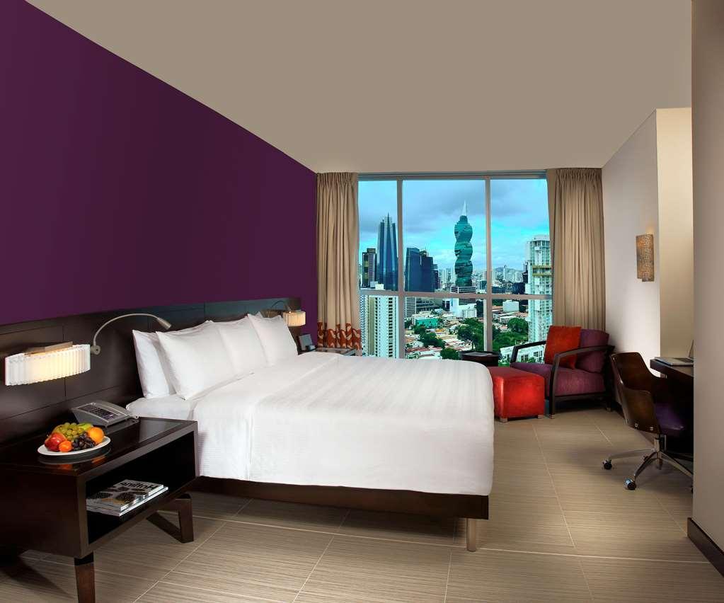 Megapolis Hotel Panama Oda fotoğraf Deluxe room