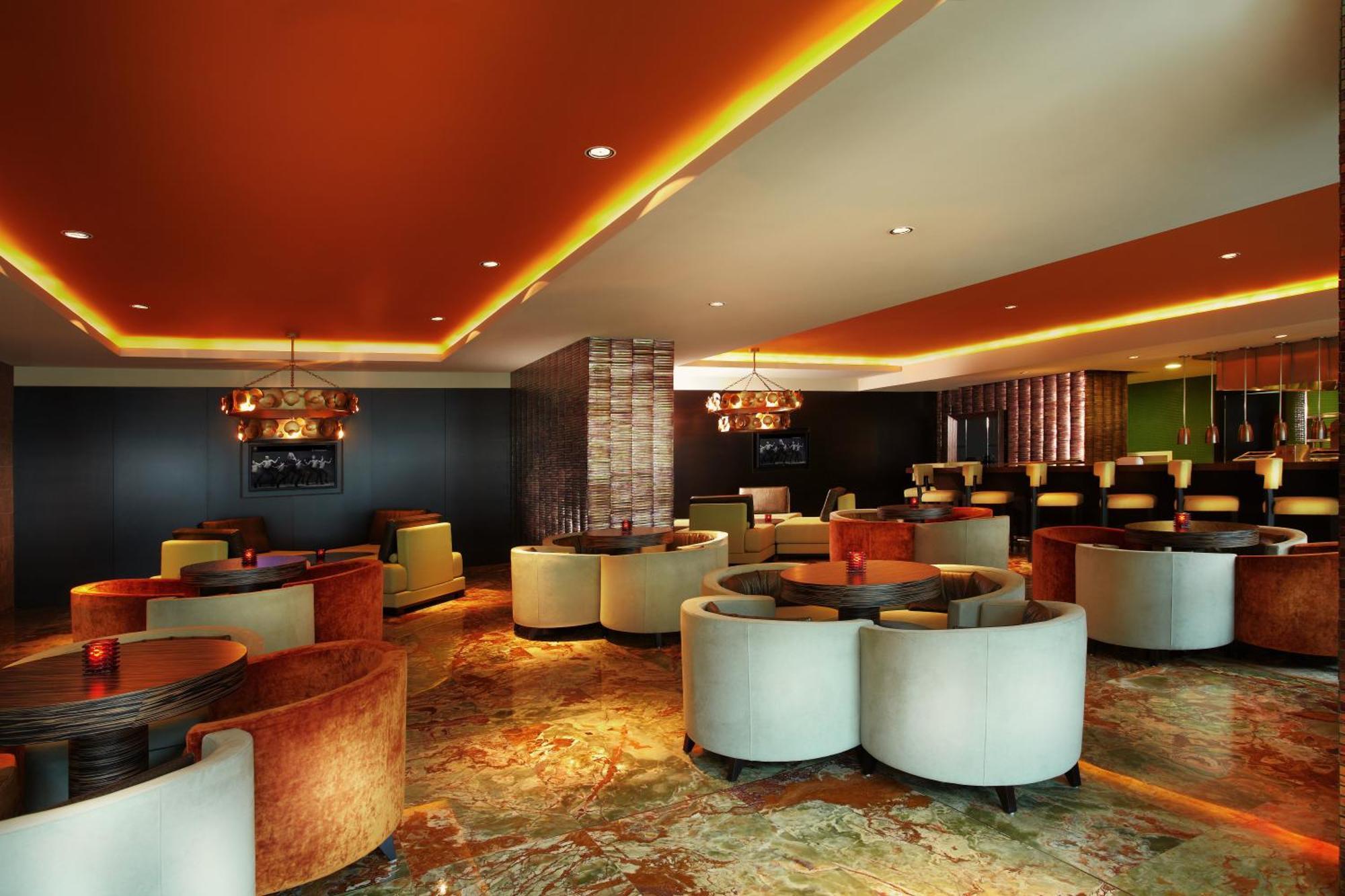 Megapolis Hotel Panama Dış mekan fotoğraf The lounge at the airport