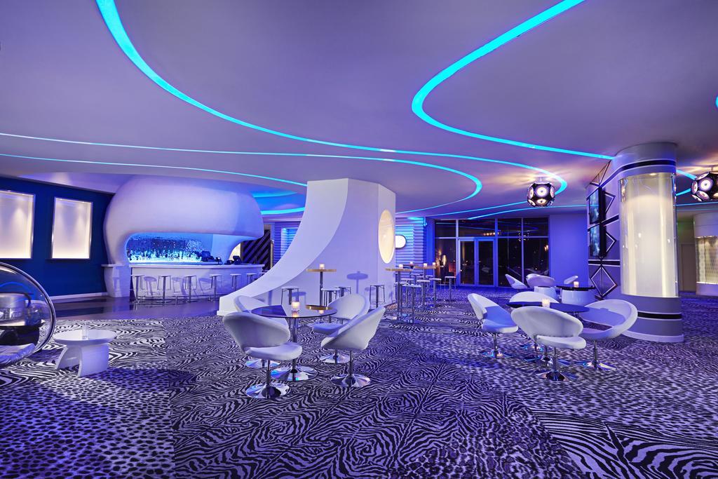 Megapolis Hotel Panama Dış mekan fotoğraf The interior of the W lounge at London Heathrow Airport
